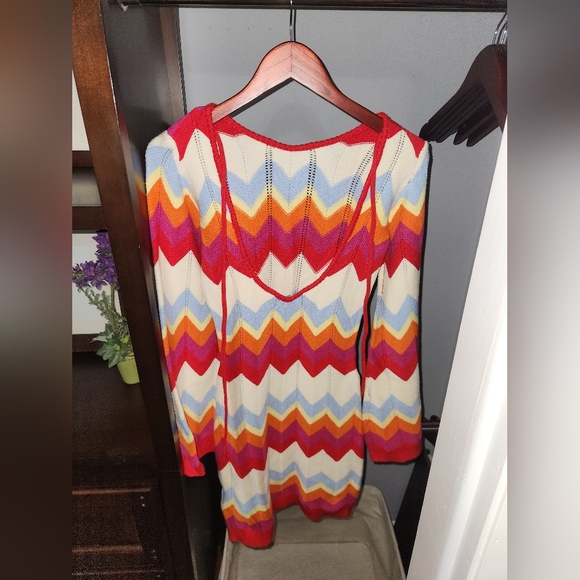 Fore Dresses & Skirts - Colorful Small FORE 48% Vicose 27% Polyester 25% Nylon Knit Dress